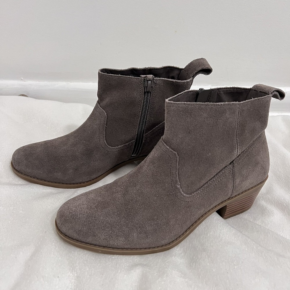 Vionic Suede Taupe Gray Ankle Boots Size 7.5 Comfort Block Heel Bootie Boho Chic